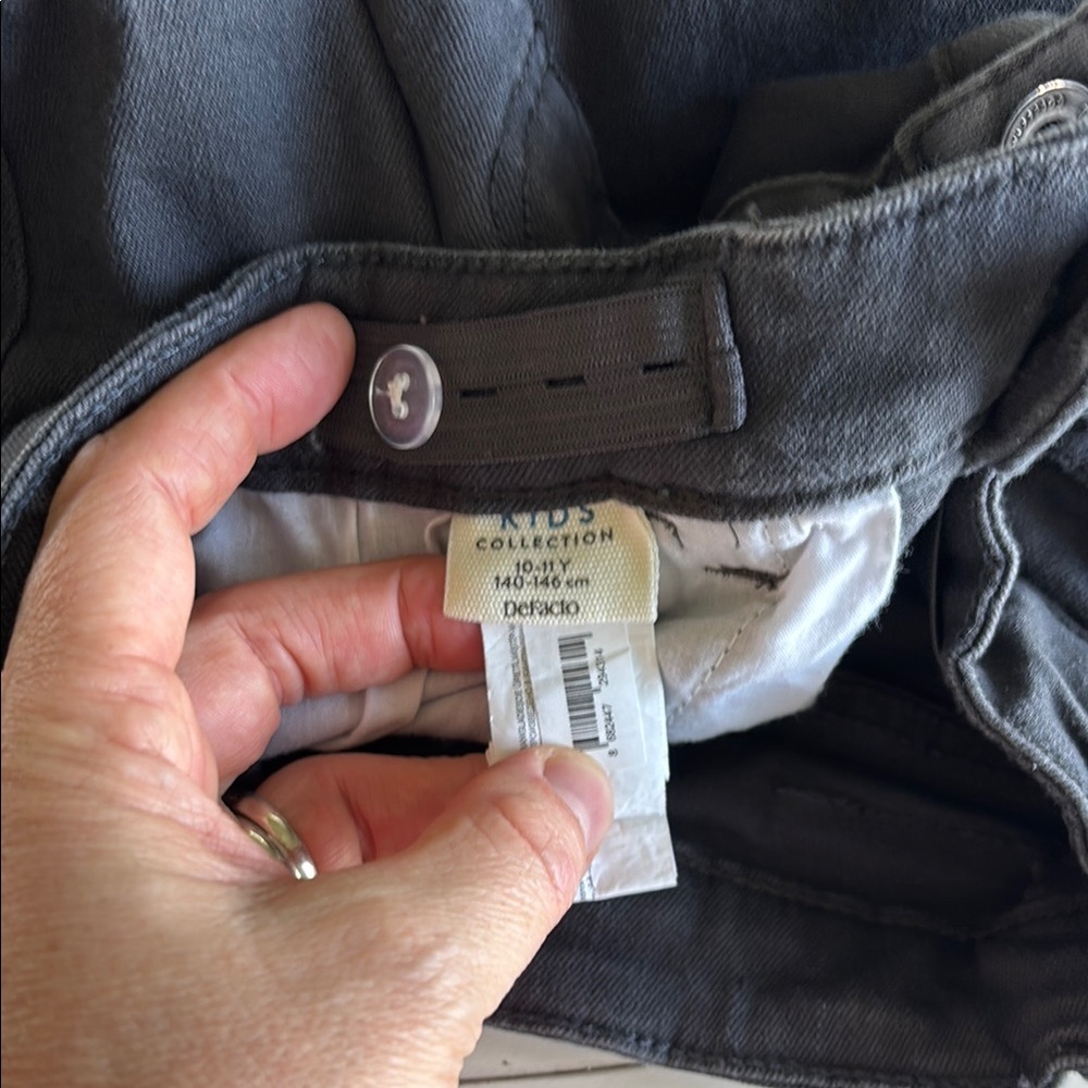 🌸Versatile Gray Mid-Length Shorts - Picture 5 of 5